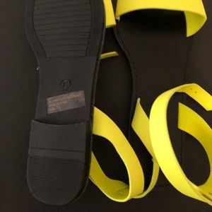 Lime green sandal with black insole size 7.5